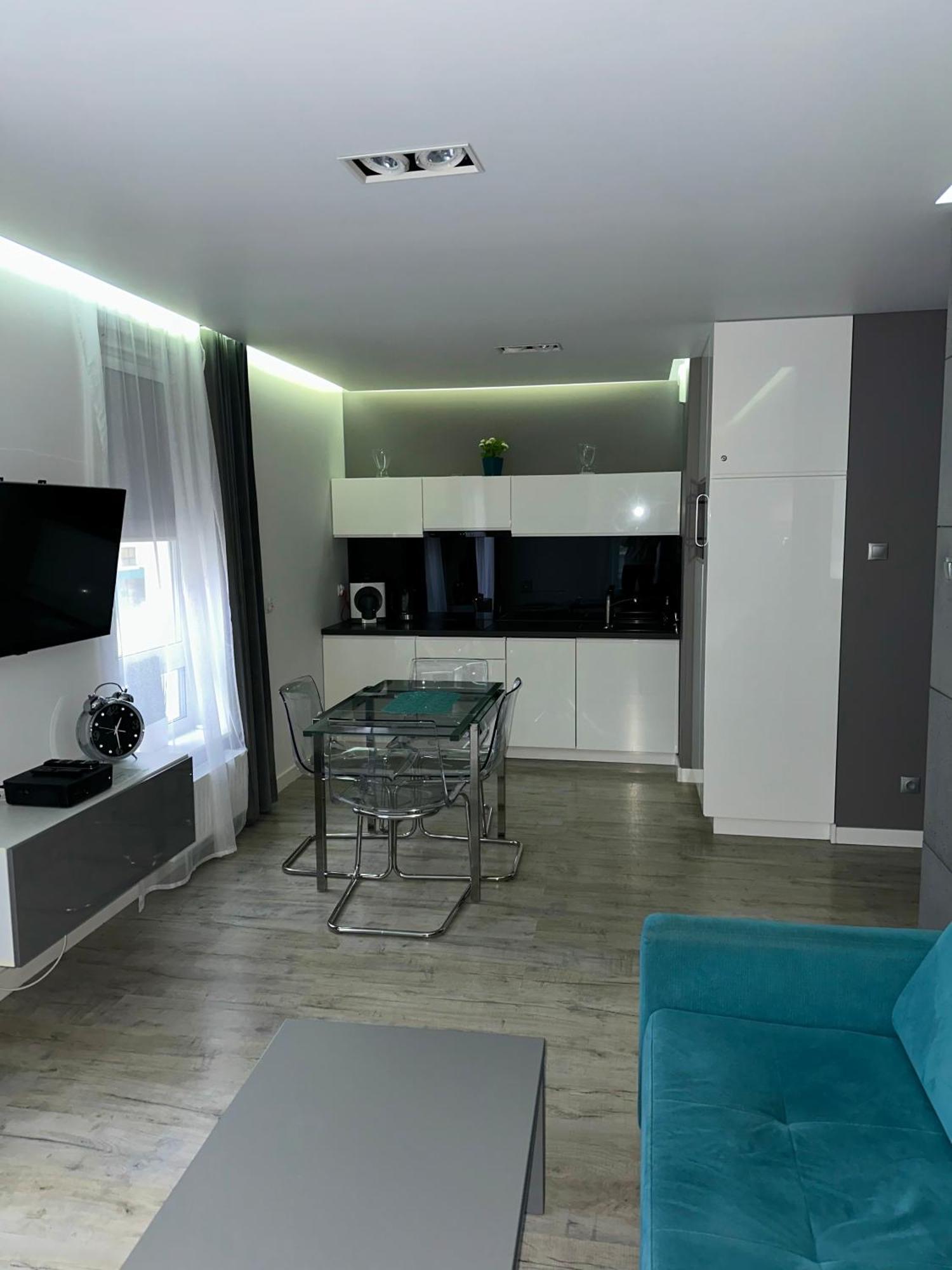 Apartament Shadow Grey 코워브제크 외부 사진